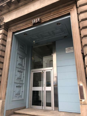 Comfy Two Bedroom Apartment Right In The City Centre